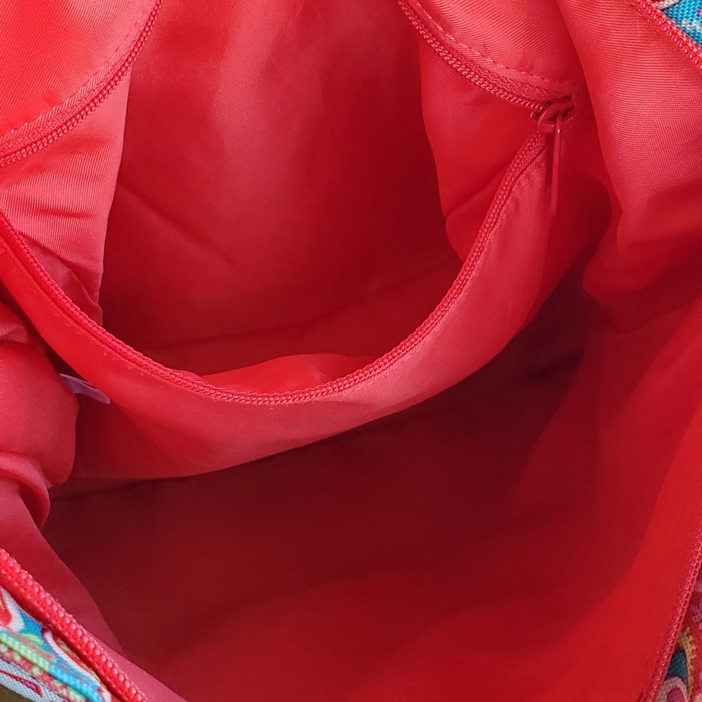 Vera Bradley cross body bag. - Picture 8 of 11